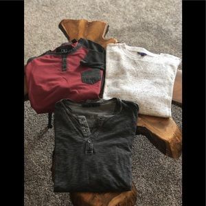 Lot of 3 long sleeve men’s layering shirts